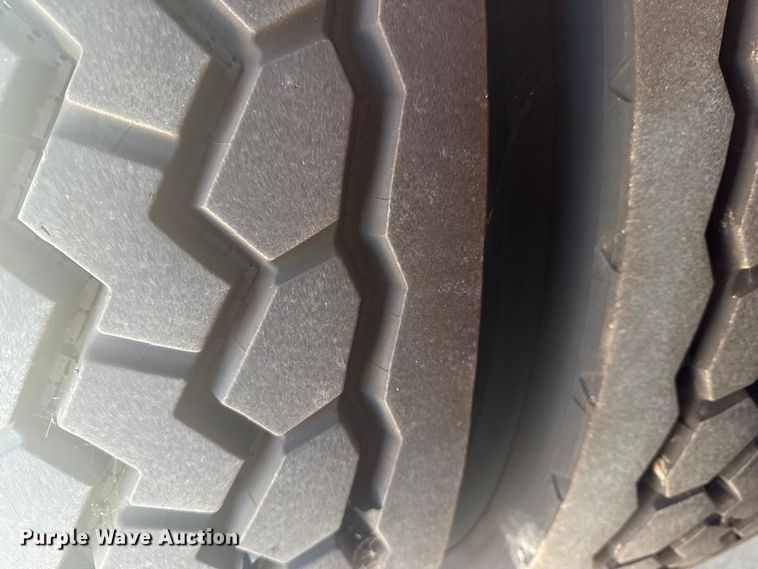 image for item DJ7757 2002 Pierce  Tilt cab pumper fire truck