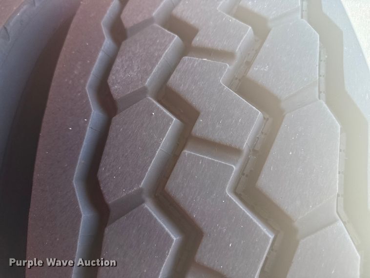 image for item DJ7757 2002 Pierce  Tilt cab pumper fire truck