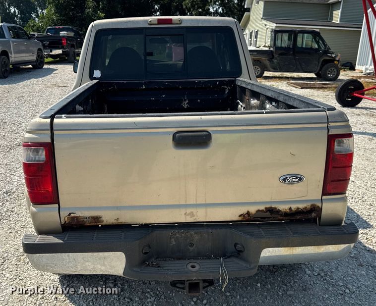 image for item DJ9702 2001 Ford Ranger SuperCab pickup truck
