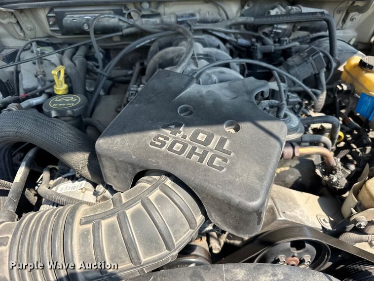 image for item DJ9702 2001 Ford Ranger SuperCab pickup truck