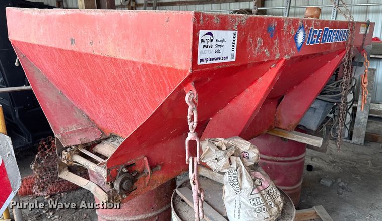 image for item DK0006 Western Icebreaker salt spreader