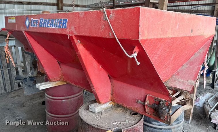 image for item DK0006 Western Icebreaker salt spreader