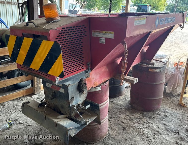 image for item DK0006 Western Icebreaker salt spreader