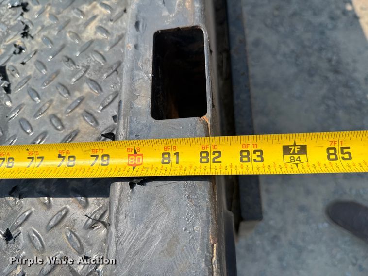 image for item DK0007 2008 Chevrolet Silverado 2500HD Ext. Cab flatbed pickup truck