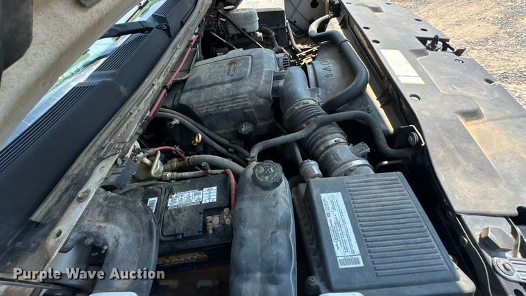 image for item DK0007 2008 Chevrolet Silverado 2500HD Ext. Cab flatbed pickup truck