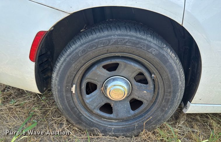 image for item DK0010 2019 Dodge Charger Police 