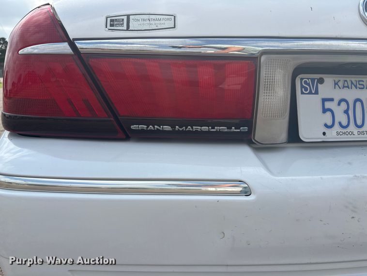 image for item DT3278 2002 Mercury Grand Marquis LS 