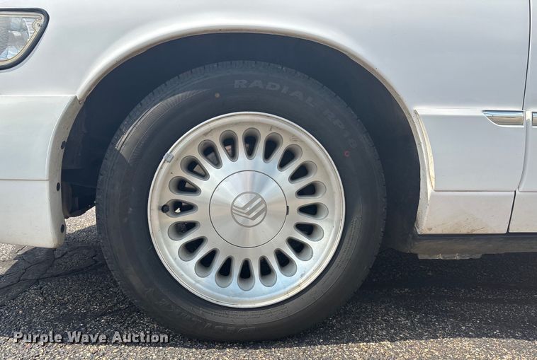 image for item DT3278 2002 Mercury Grand Marquis LS 