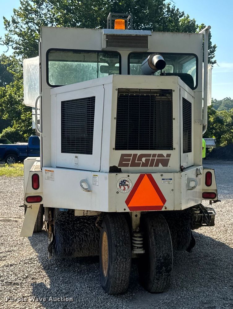 image for item DW3479 1999 Elgin Pelican Series P street sweeper