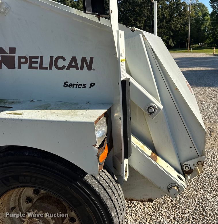 image for item DW3479 1999 Elgin Pelican Series P street sweeper