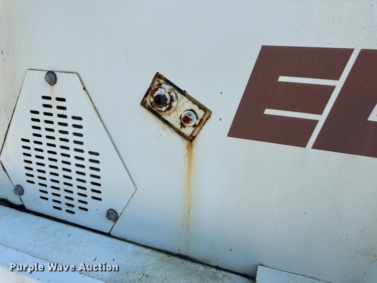 image for item DW3479 1999 Elgin Pelican Series P street sweeper