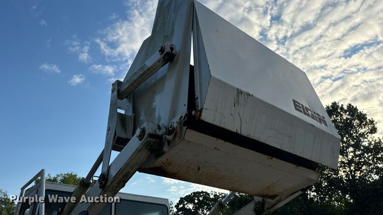 image for item DW3479 1999 Elgin Pelican Series P street sweeper