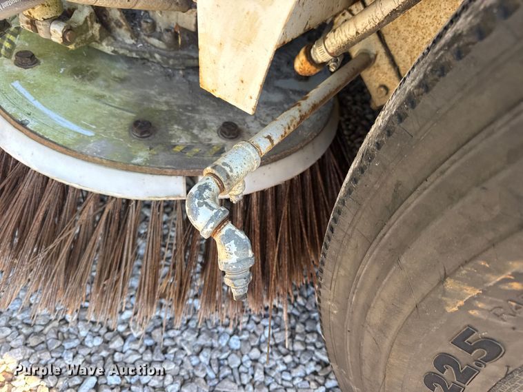 image for item DW3479 1999 Elgin Pelican Series P street sweeper