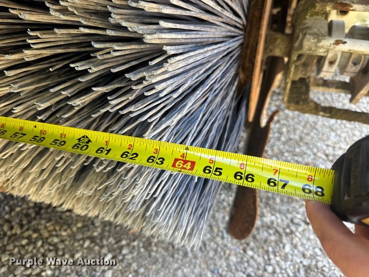 image for item DW3479 1999 Elgin Pelican Series P street sweeper