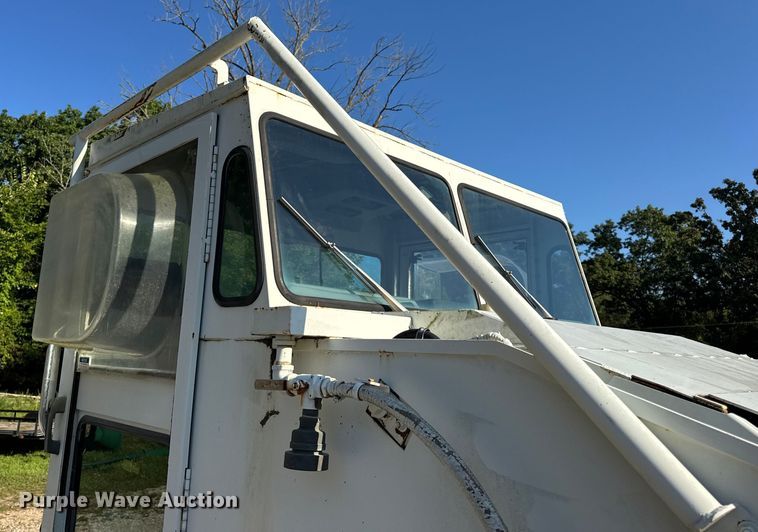 image for item DW3479 1999 Elgin Pelican Series P street sweeper