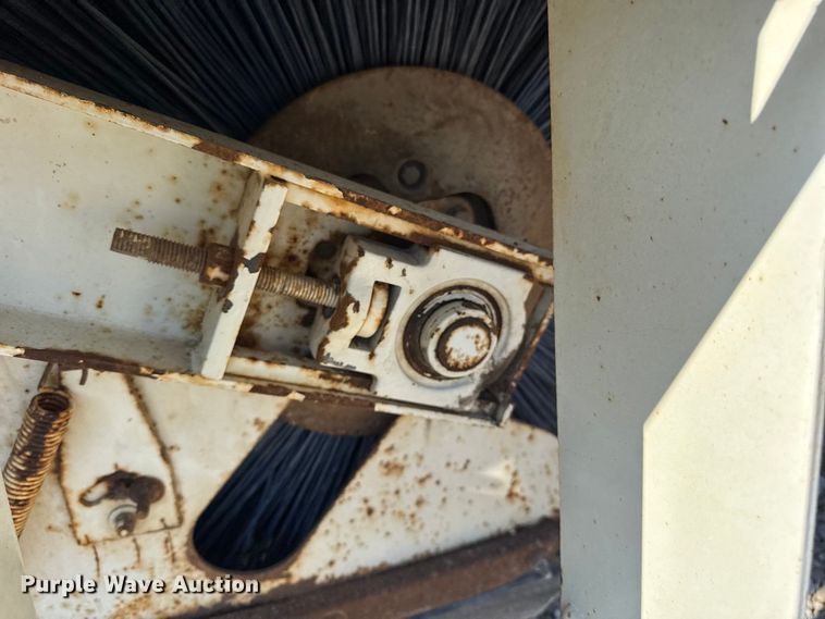 image for item DW3479 1999 Elgin Pelican Series P street sweeper