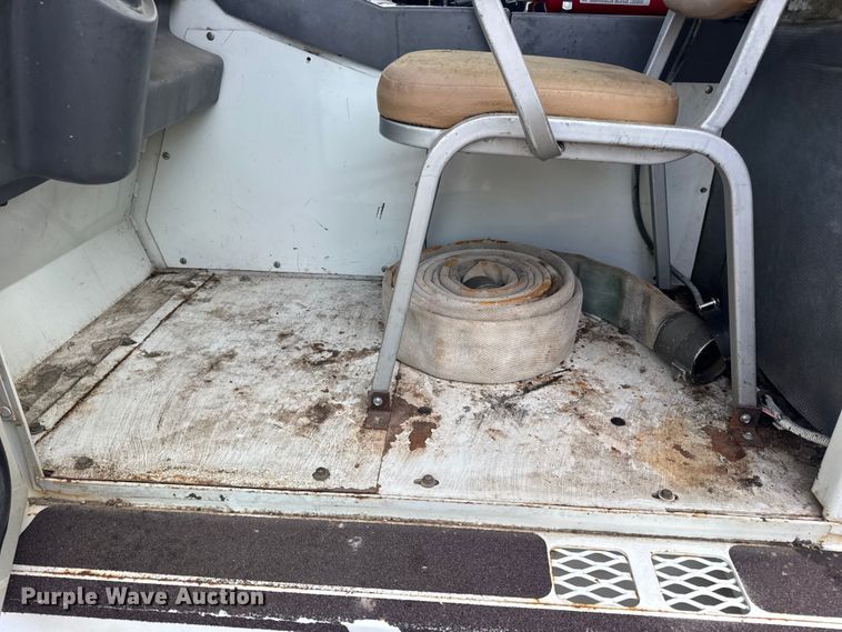 image for item DW3479 1999 Elgin Pelican Series P street sweeper