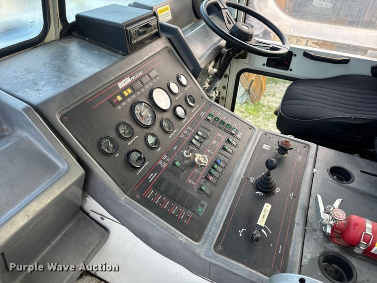 image for item DW3479 1999 Elgin Pelican Series P street sweeper