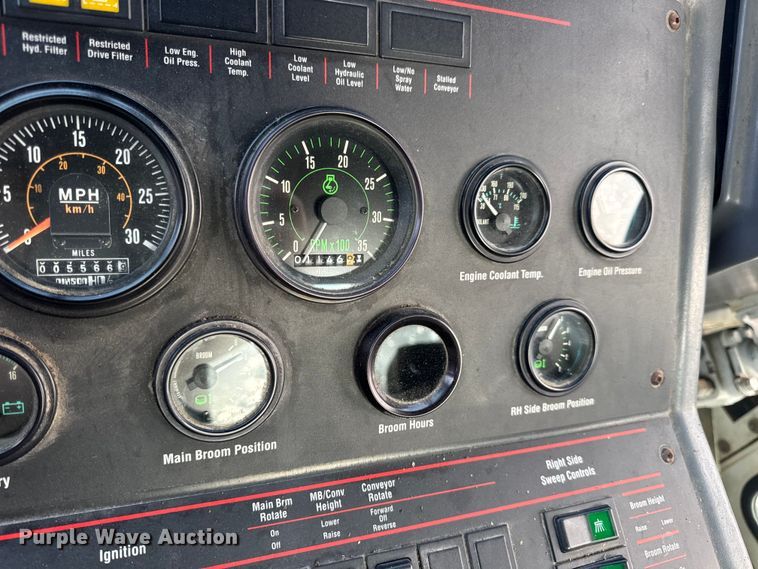 image for item DW3479 1999 Elgin Pelican Series P street sweeper