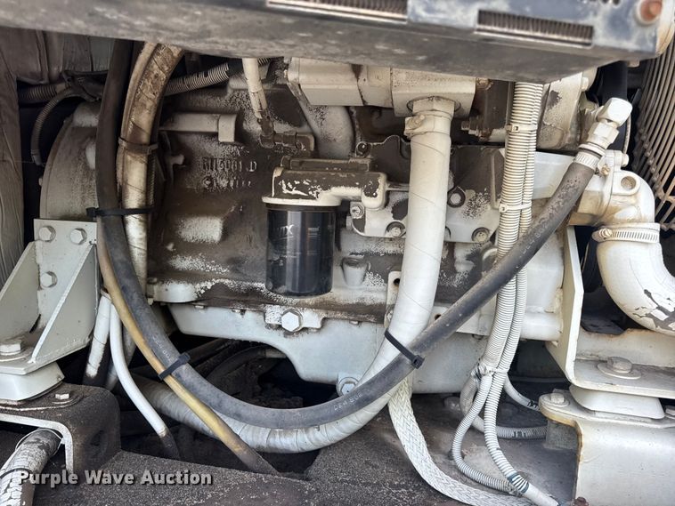 image for item DW3479 1999 Elgin Pelican Series P street sweeper