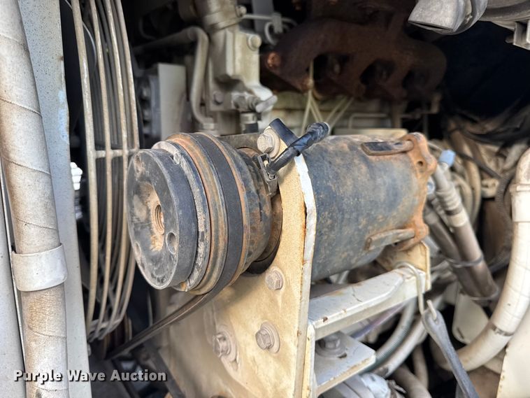 image for item DW3479 1999 Elgin Pelican Series P street sweeper