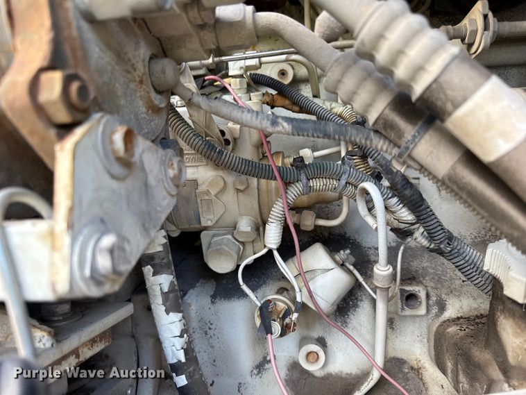 image for item DW3479 1999 Elgin Pelican Series P street sweeper