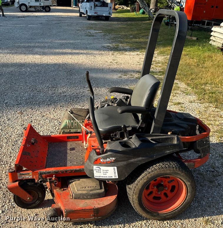 image for item DW3480 Kubota ZG123S ZTR lawn mower
