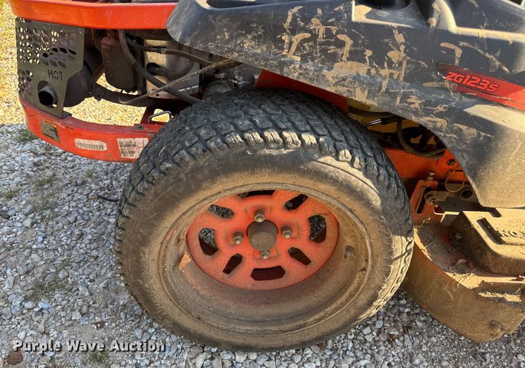 image for item DW3480 Kubota ZG123S ZTR lawn mower