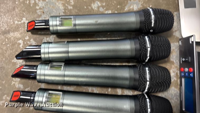 image for item DW3483 Sound equipment