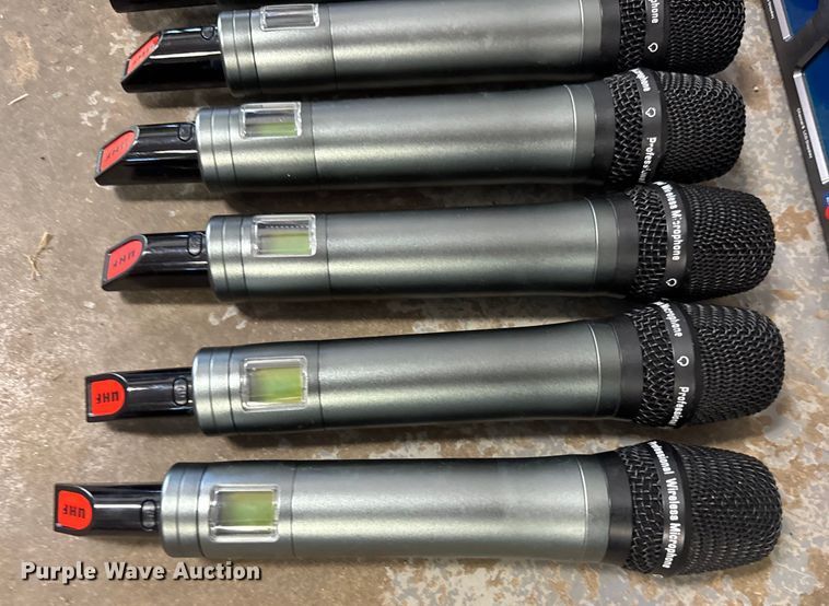 image for item DW3483 Sound equipment