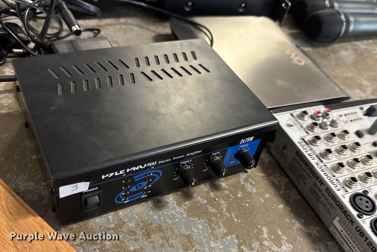 image for item DW3483 Sound equipment