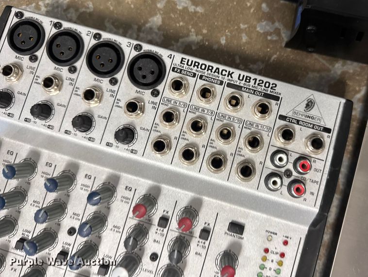 image for item DW3483 Sound equipment