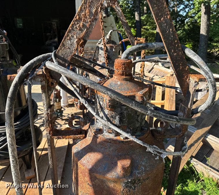 image for item DW3484 (4) Hydromatic sewage pumps