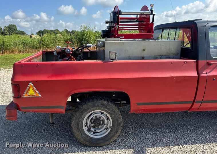 image for item DW3485 1985 Chevrolet D3 brush fire truck