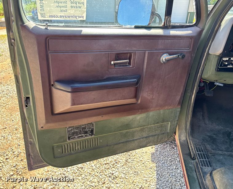 image for item DW3485 1985 Chevrolet D3 brush fire truck