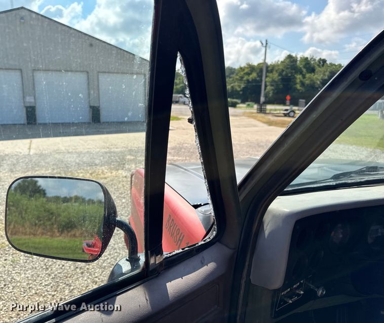 image for item DW3485 1985 Chevrolet D3 brush fire truck