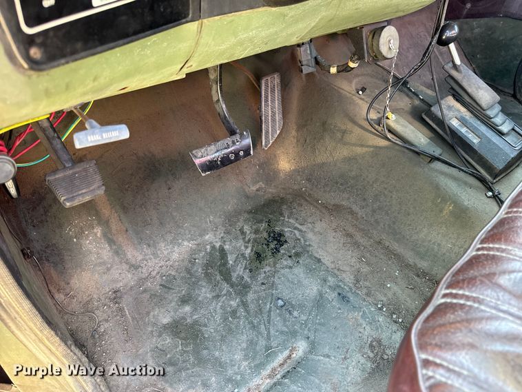 image for item DW3485 1985 Chevrolet D3 brush fire truck