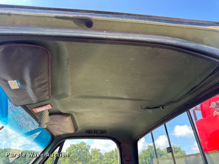 image for item DW3485 1985 Chevrolet D3 brush fire truck