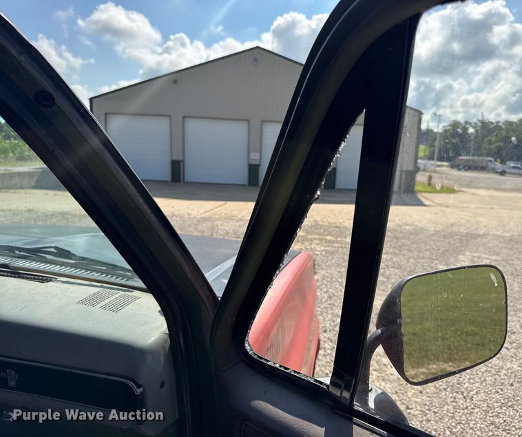 image for item DW3485 1985 Chevrolet D3 brush fire truck