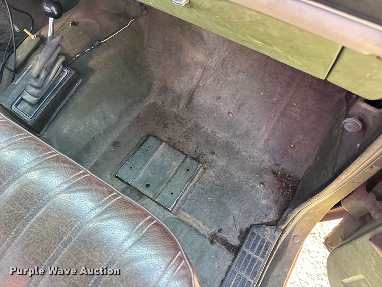 image for item DW3485 1985 Chevrolet D3 brush fire truck