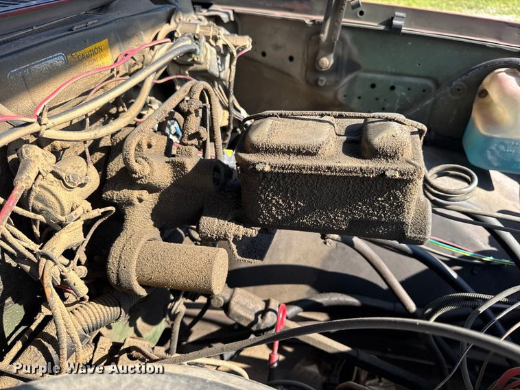 image for item DW3485 1985 Chevrolet D3 brush fire truck