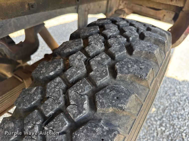 image for item DW3485 1985 Chevrolet D3 brush fire truck