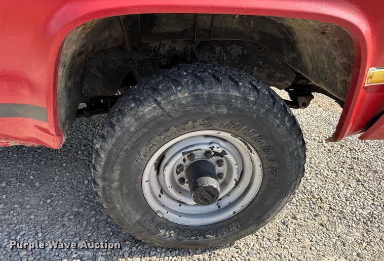 image for item DW3485 1985 Chevrolet D3 brush fire truck