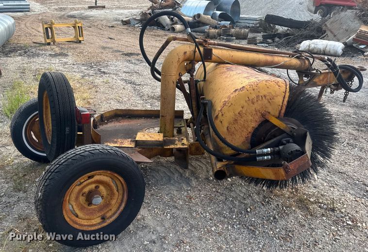 image for item DW3491 Broom