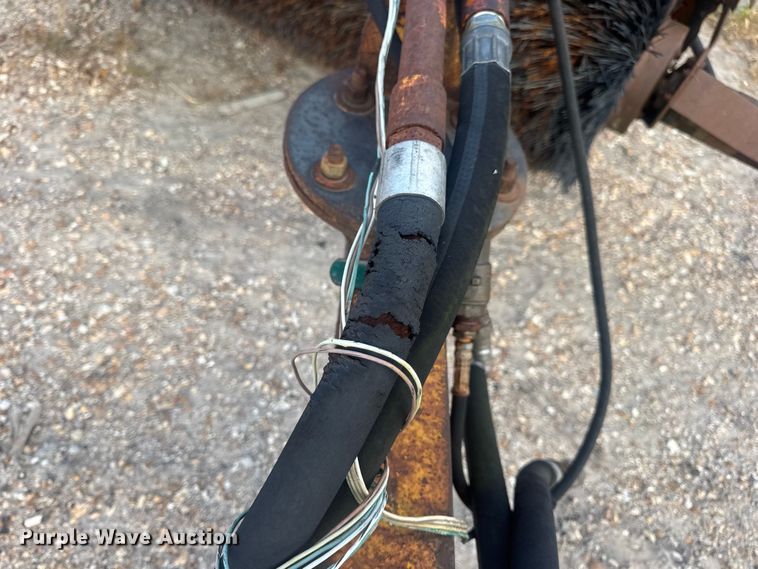 image for item DW3491 Broom