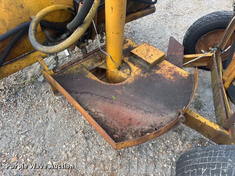 image for item DW3491 Broom