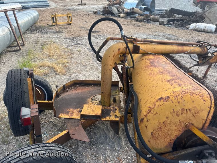 image for item DW3491 Broom