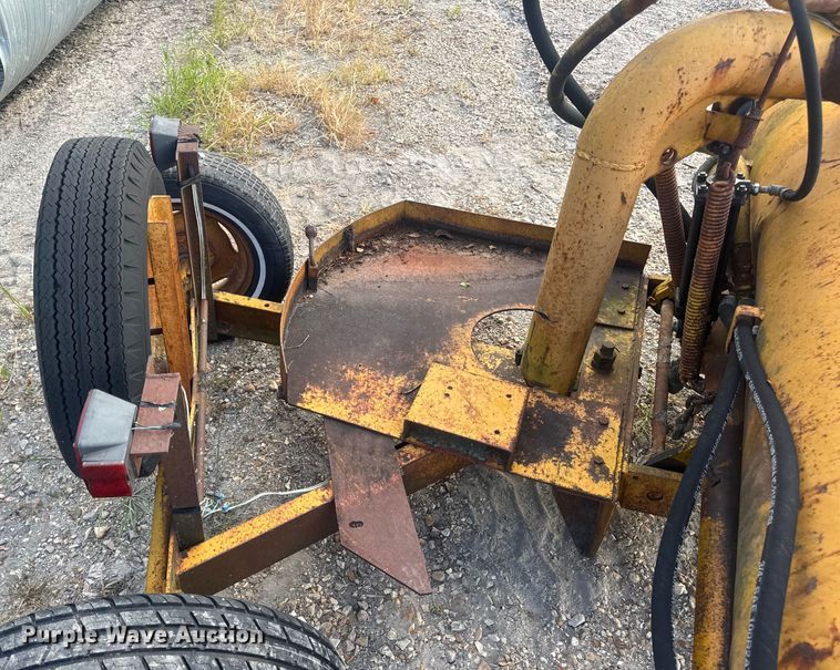 image for item DW3491 Broom