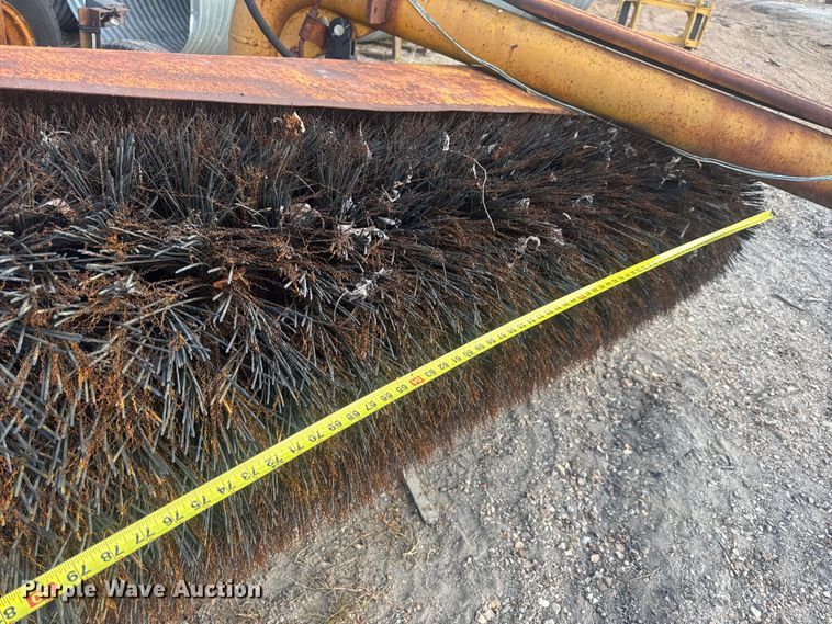 image for item DW3491 Broom