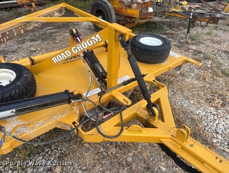 image for item DW3492 Road Groom Manufacturing Road Groomer moldboard